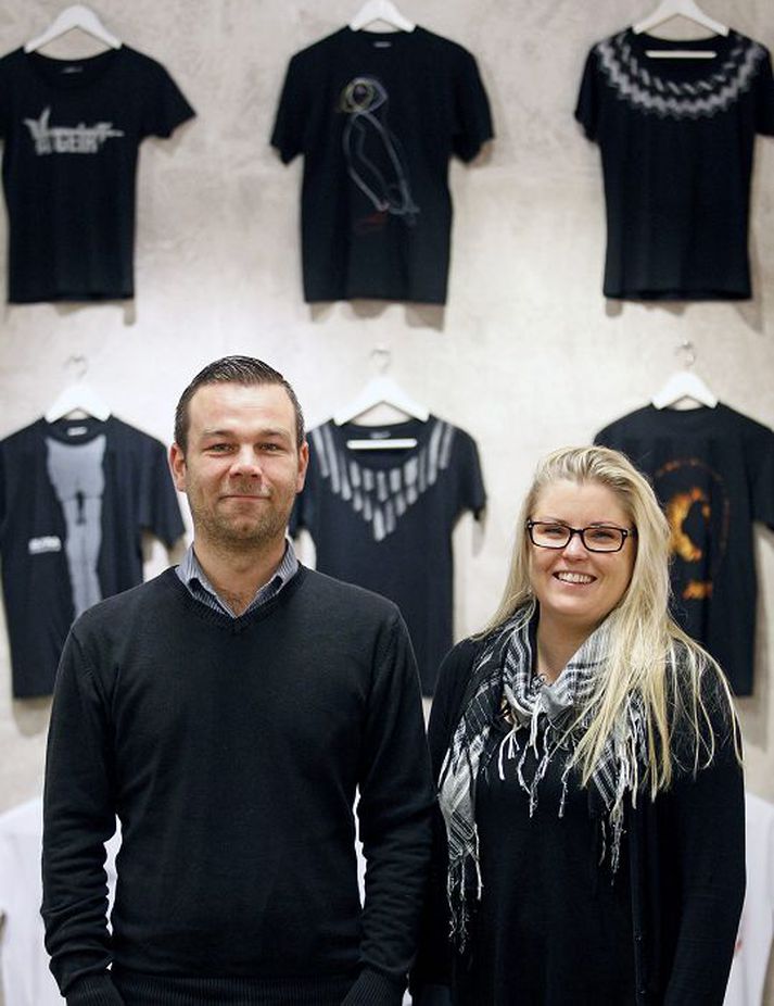 Elías Sigurðsson, sölustjóri Batik og Kristjana Rán Björnsdóttir sölufulltrúi.