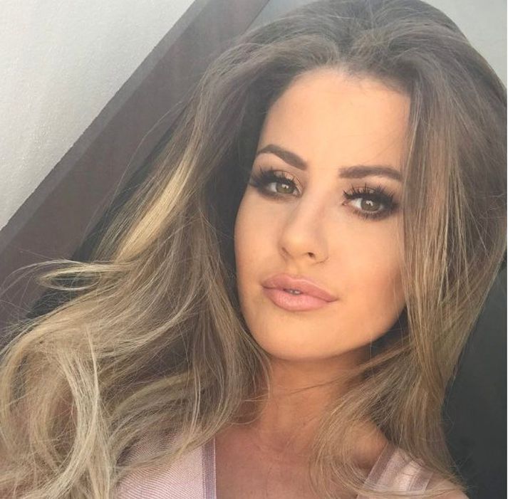 Chloe Ayling, tvítug fyrirsæta, var numin á brott í Mílanó og haldið í gíslingu í sex daga.