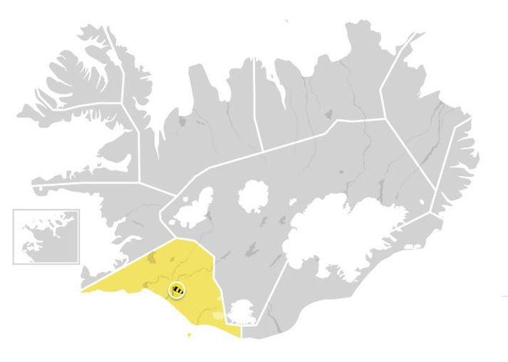 Útlit er fyrir að það taki að hvessa með kvöldinu og er spáð 13-18 m/s syðst á landinu.