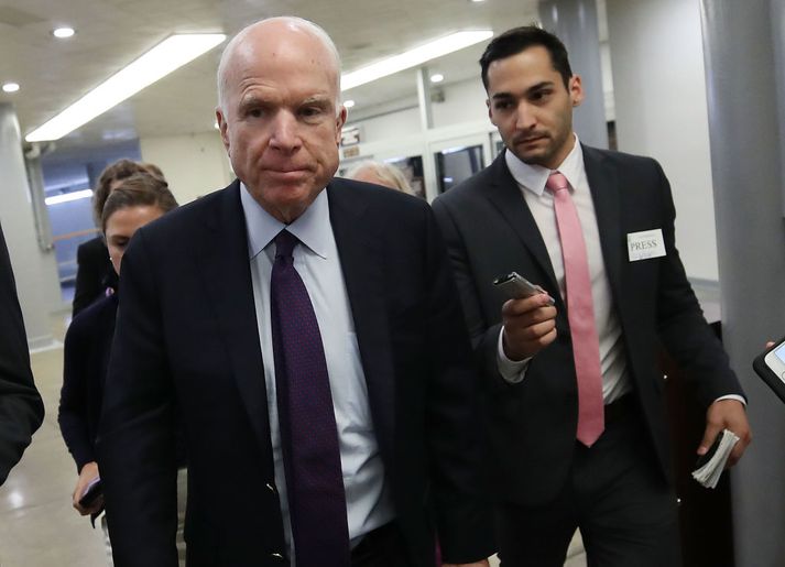 John McCain er öldungardeildmaður fyrir Arizona-ríki Bandaríkjanna.