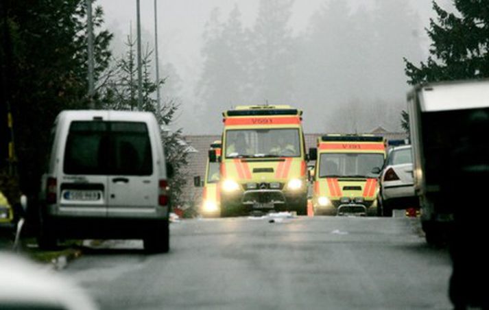 Átta manns létust í skotárás í bænum Tuusula í Finnlandi í fyrradag.
