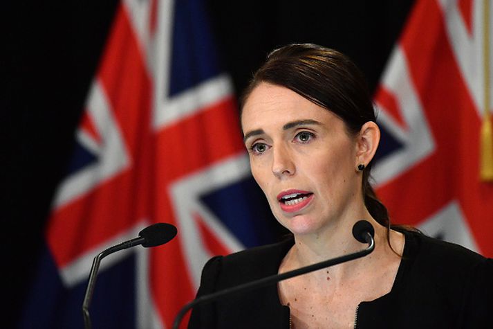 Jacinda Ardern, forsætisráðherra Nýja-Sjálands, sagði á blaðamannafundi í Wellington í kvöld að það væri alveg á hreinu að byssulöggjöf landsins myndi taka breytingum eftir að versta fjöldamorð í sögu Nýja-Sjálands átti sér stað í dag.