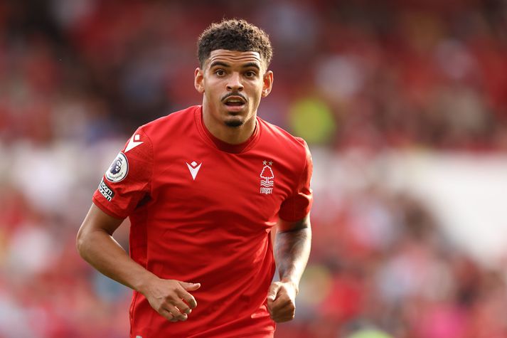 Morgan Gibbs-White er einn af 21 leikmanni sem Nottingham Forest keypti í félagaskiptaglugganum sem var lokað í gær. Gibbs-White var keyptur dýrum dómi frá Wolves.