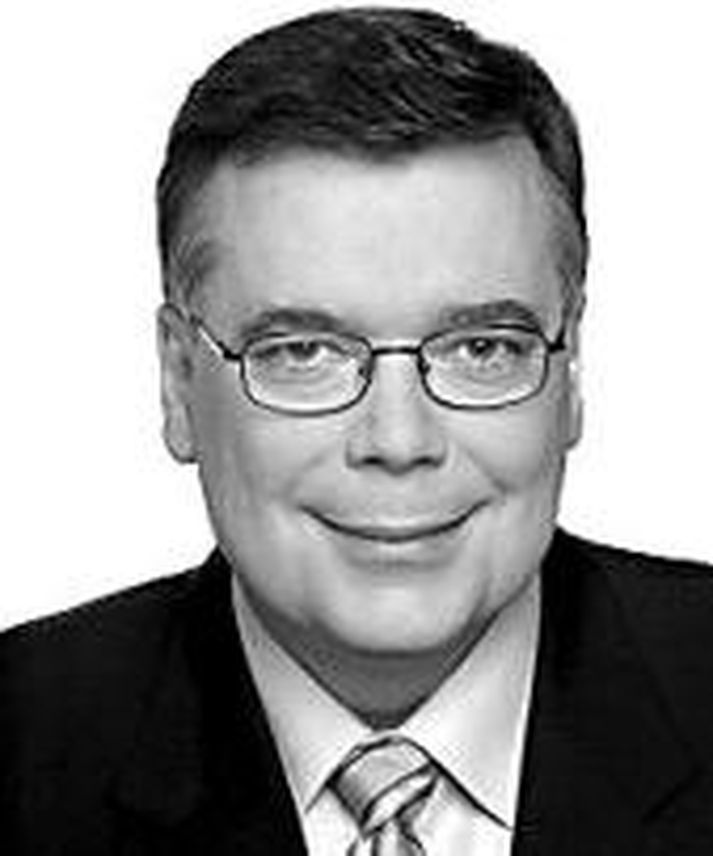 Geir Haarde vermdi efsta sæti vinsældakönnunar á vegum Gallup.