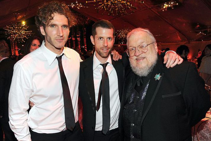 Mennirnir á bak við Game of Thrones, handritshöfundarnir og framleiðendurnir David Benioff og Dan Weiss ásamt höfundi bókanna George R.R. Martin, til hægri.