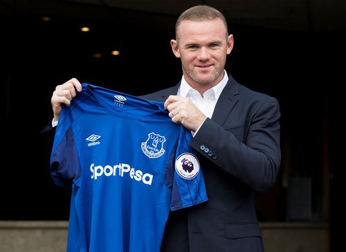 Rooney lék sinn fyrsta leik fyrir Everton í 13 ár í dag.