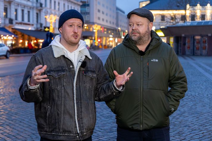 Menn voru mættir í kuldann í Malmö.