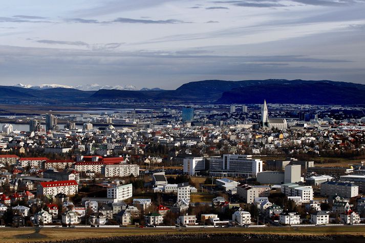 Tvö félög hafa sótt um leyfi til þess að opna veitingastað í Vesturbæ Reykjavíkur. 