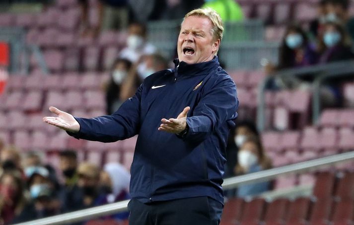 Ólíklegt þykir að Ronald Koeman verði mikið lengur í starfi knattspyrnustjóra Barcelona.