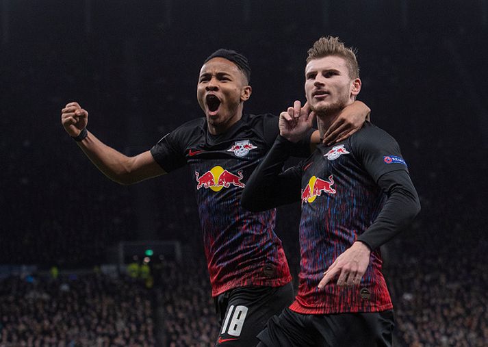 Timo Werner fagnar sigurmarkinu ásamt Christopher Nkunku.