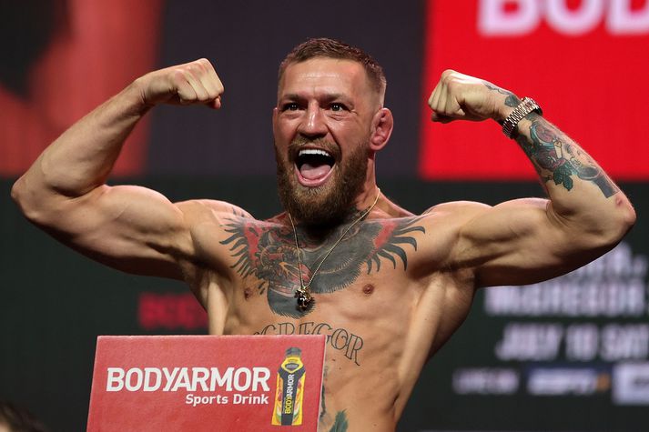 Conor McGregor hefur oft tjáð sig um mögulega endurkomu í bardagabúr UFC á undanförnum árum. Núna virðist hins vegar komið skrið á hlutina.