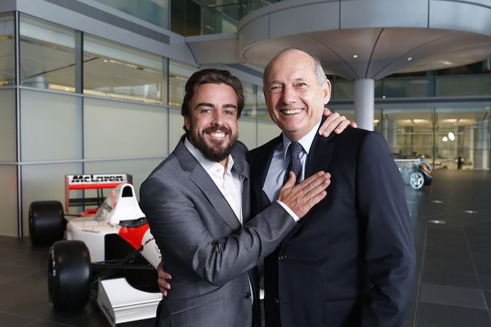 Hvað ætli Fernando Alonso og Ron Dennis  hjá McLaren-Honda hafi þolinmæði fyrir þessu lengi?
