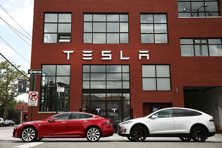 Fá Íslendingar brátt Tesla-umboð hingað til lands?