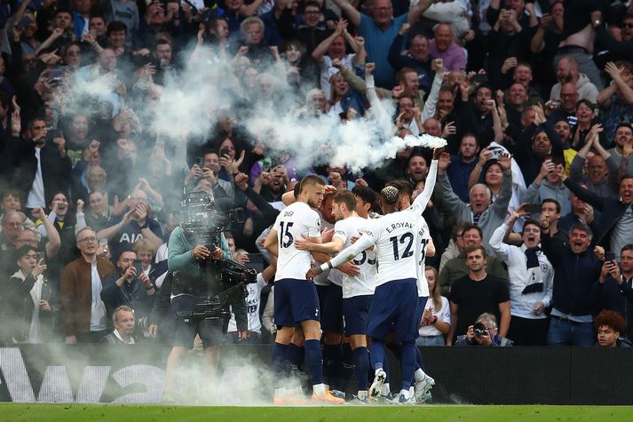 Tottenham vann gríðarlega mikilvægan sigur gegn erkifjendum sínum í kvöld.