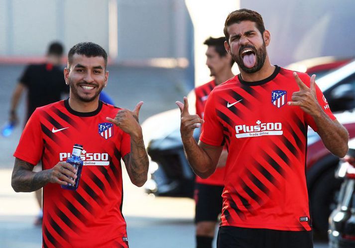 Angel Correa sést hér með Diego Costa á æfingu liðsins fyrir aðeins fimm dögum síðan.