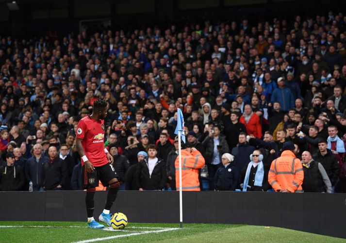 Fred fékk óblíðar móttökur hjá stuðningsmönnum Man City og minnst einn þeirra fór langt yfir strikið.