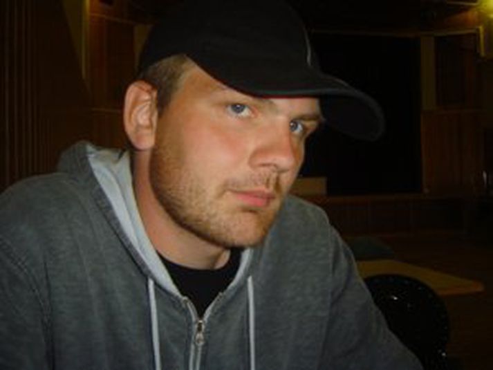 Jóhann Kristjánsson, formaður Ábyrgra feðra á Akureyri, segir pott víða brotinn varðandi fjársöfnun.