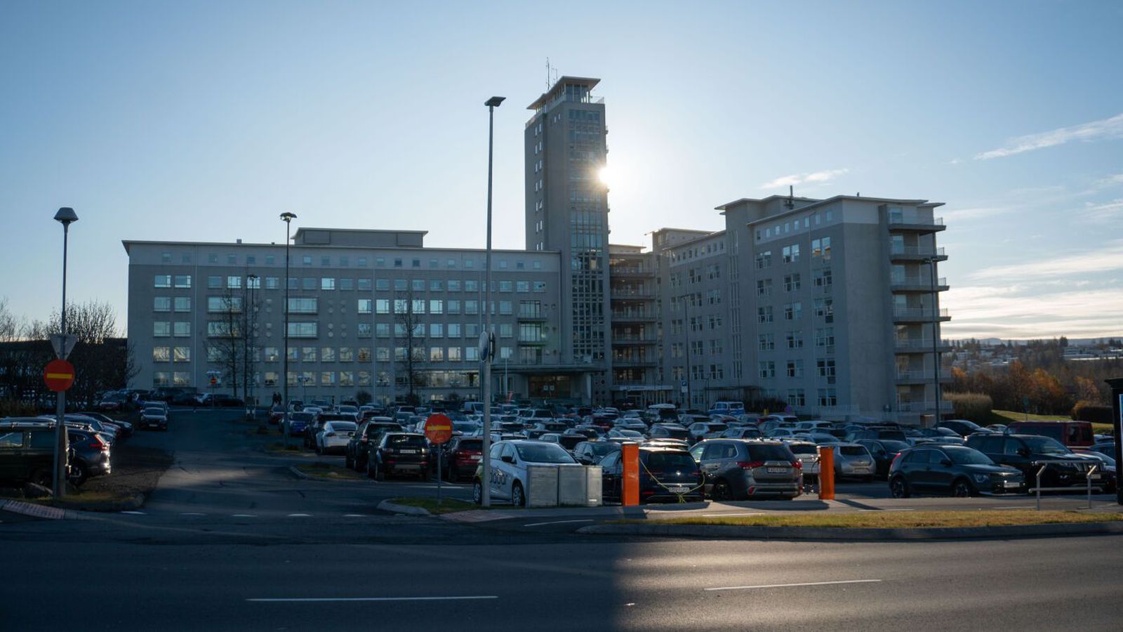 Berkla­smitaður maður lést á Land­spítalanum