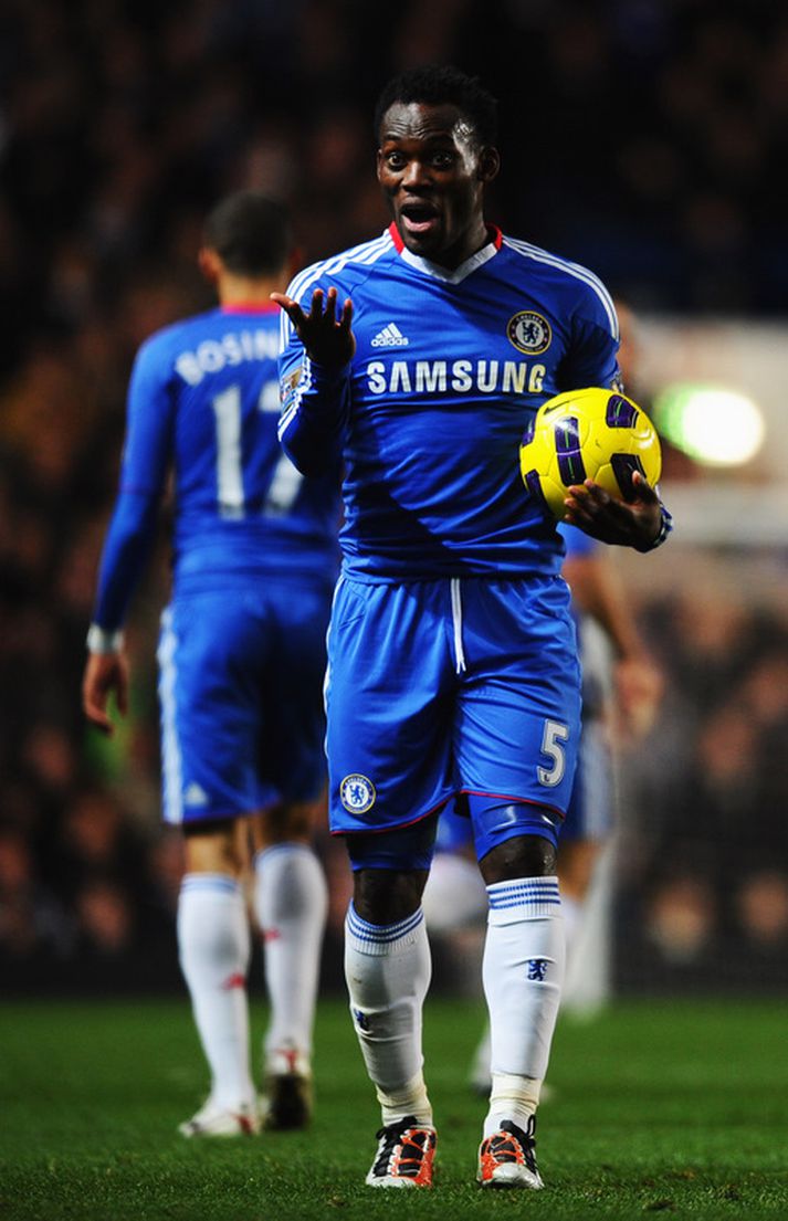 Michael Essien skoraði fyrir Chelsea.