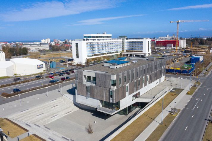 Veröld - Stofnun Vigdísar Finnbogadóttur í erlendum tungumálum er staðsett við Brynjólfsgötu í Reykjavík.