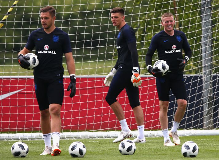 Markmennirnir þrír í enska hópnum. Jack Butland, Nick Pope og Jordan Pickford.