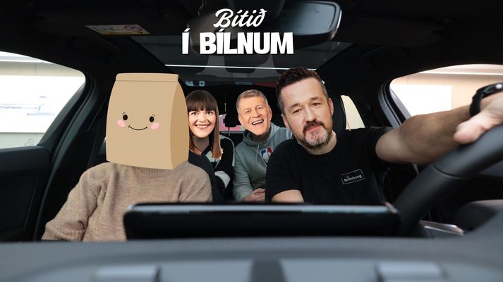 Heimir, Lilja og Ómar á rúntinum með leynigesti.