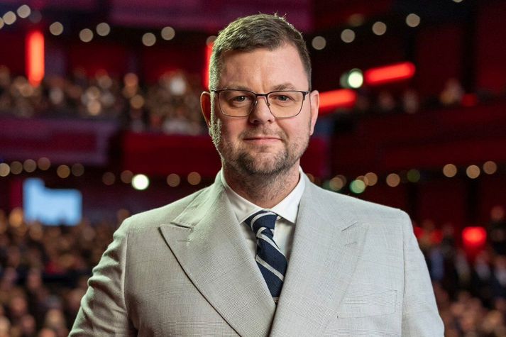 Helgi Gunnarsson, formaður Verkfræðingafélags Íslands segir nám í verkfræði og tæknifræði bjóða upp á spennandi starfsferil. Dagur verkfræðinnar er á morgun.