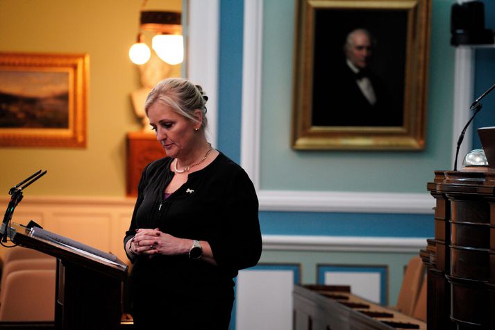 Nanna Margrét sagðist auðvitað ekkert á móti fólki frá Nígeríu, en hún spurði: Hringja engar bjöllur hjá yfirvöldum um að það kunni að vera misnotkun í gangi eða eitthvað skrýtið, þegar einn stærsti erlendi hópurinn sem sækir um háskólanám kemur frá Nígeríu?