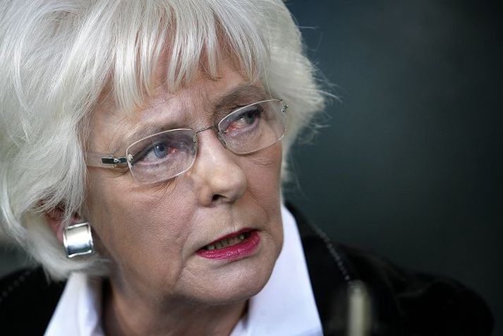 Upplýsinga- og kynningarmálastjóri LÍÚ segist vilja sjá niðurstöður könnunar á áhrifum fyrningarleiðarinnar sem forsætisráðherra sagði stjórnina hafa gert.
fréttablaðið/pjetur