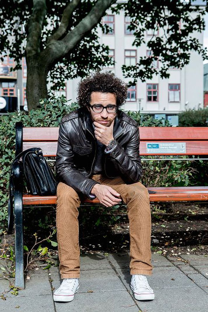 Mazen Maarouf heldur fyrstu jólin á Íslandi í faðmi vina. Hann vonast til þess að fá ríkisborgararétt hér á landi. 