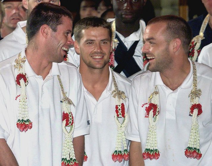 Owen á góðri stundu með Jamie Carragher og Danny Murphy.