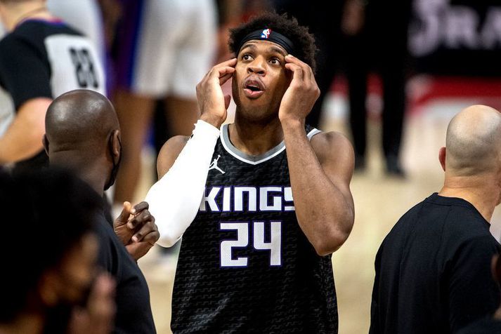 Buddy Hield hjá Sacramento Kings er mikil þriggja stiga skytta.