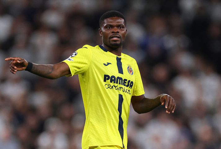 Thomas Partey spilaði gegn Tottenham í gærkvöld og má spila fótbolta fram að réttarhöldunum á næsta ári.