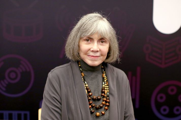 Anne Rice við bókaáritun á PopFest-hátíðinni árið 2016.