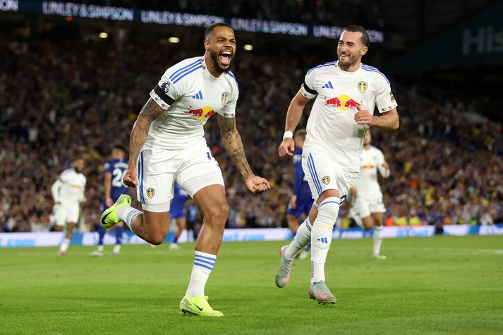 Lukas Nmecha fagnar hér sigurmarki sínu fyrir Leeds United í kvöld.