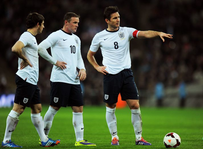 Wayne Rooney með Frank Lampard í leik með enska landsliðinu fyrir rúmum tíu árum.