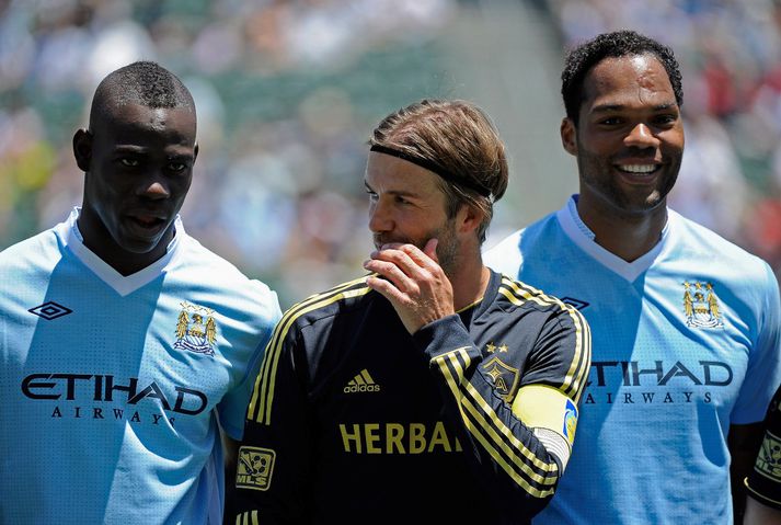 Lescott með Balotelli og Beckham.