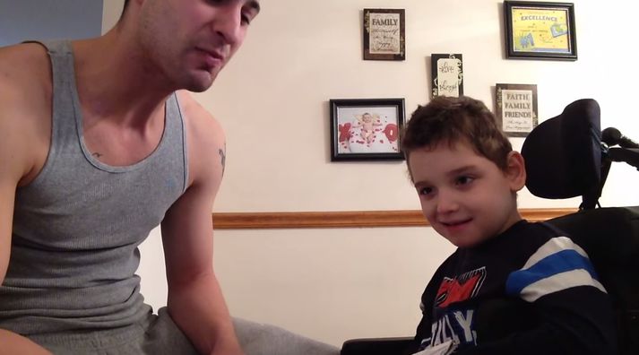 Feðgarnir Jayce og Jared Correia.