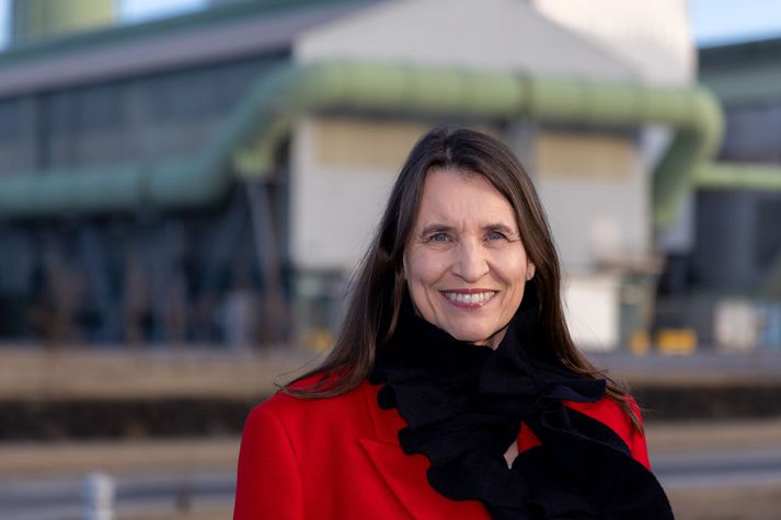 Í gær hlaut Rannveig Rist heiðursverðlaun Stjórnvísis en hún hefur verið forstjóri Rio Tinto í Straumsvík í tæp 30 ár. Rannveig lumar á mörgum góðum ráðum en er hvergi nærri hætt að vinna, þótt hún stígi af stóli forstjórans næsta vor. 