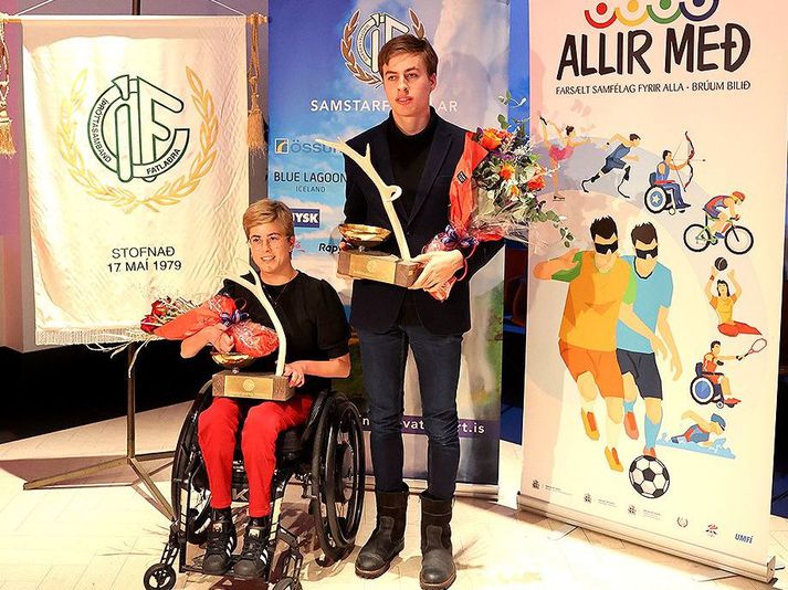 Sonja Sigurðardóttir og Már Gunnarsson verða fánaberar Íslands.