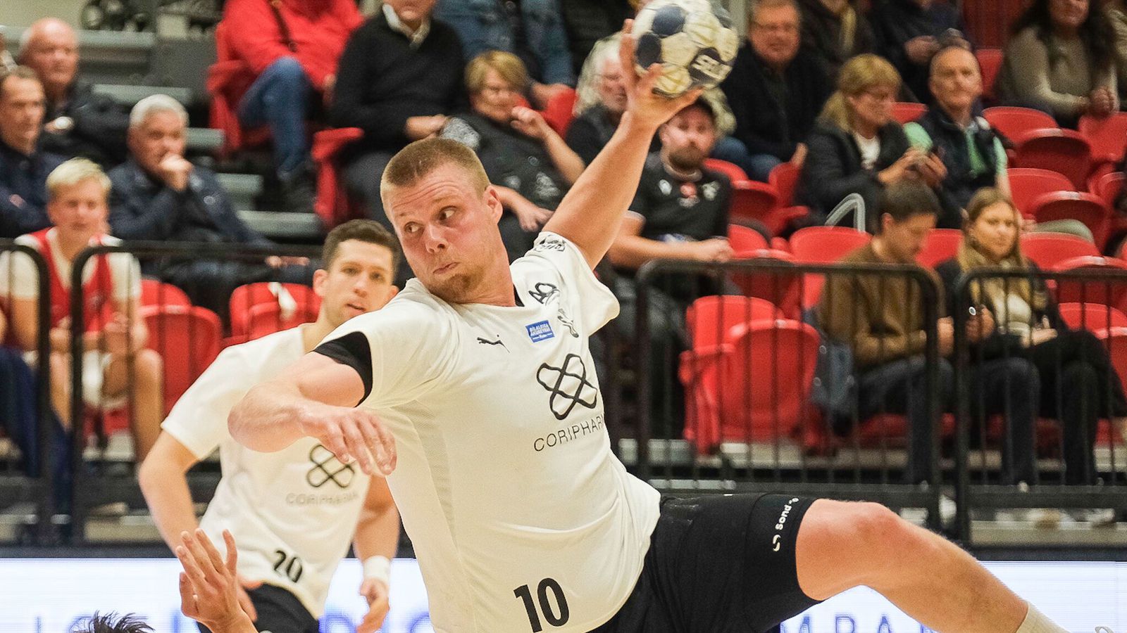 Í beinni: FH - ÍBV | Stálin stinn mætast í Kapla­krika