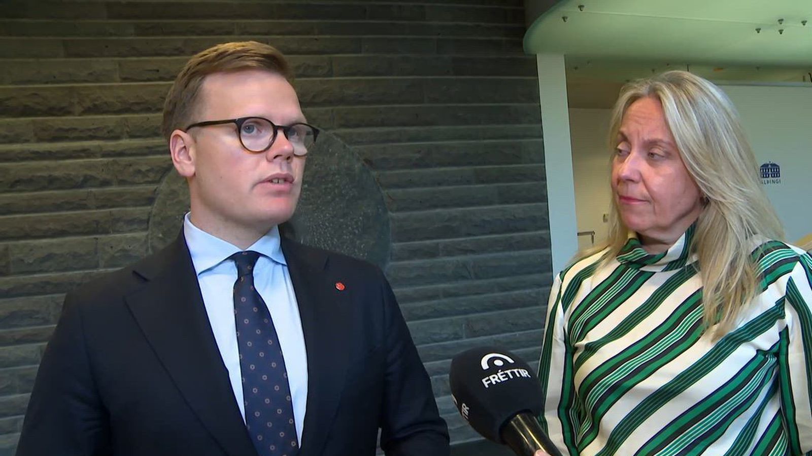Meiri­hlutanum liggur á í kvöld en ekki Miðflokknum