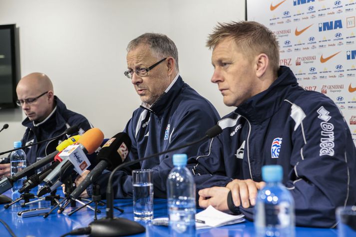 Lars og Heimir á fundi með blaðamönnum í Zagreb í dag.