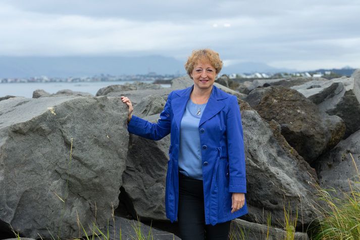 Ingrid Kuhlman, framkvæmdastjóra Þekkingarmiðlunar, velti fyrir sér hvort fyrsta ráðningin á Leiðtoga vellíðanar verði árið 2023 en erlendis eru vinnustaðir í auknum mæli að ráða til sín í starfið Chief Well-being Officer. Við báðum Ingrid um að gefa okkur innblástur fyrir árið 2023 og nefna þau atriði sem hún telur að verði áberandi í áherslum vinnustaða.