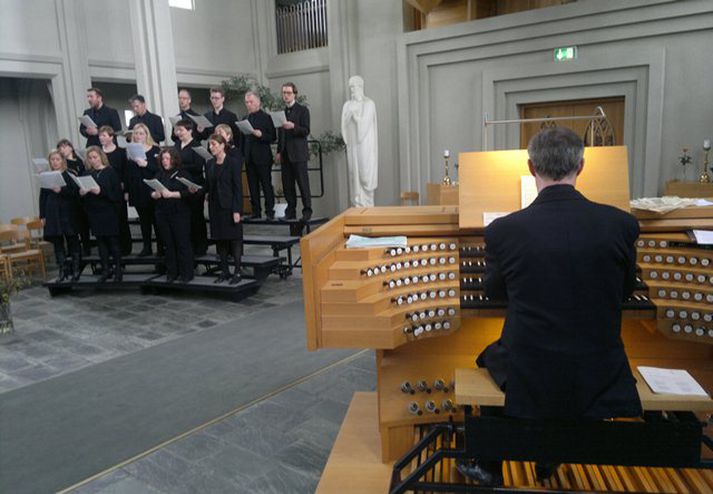 Frá Hallgrímskirkju í morgun