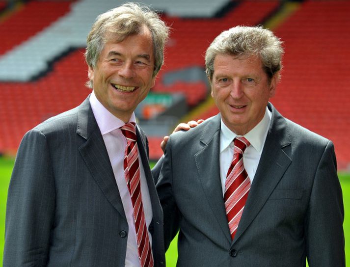 Broughton með Roy Hodgson í dag.