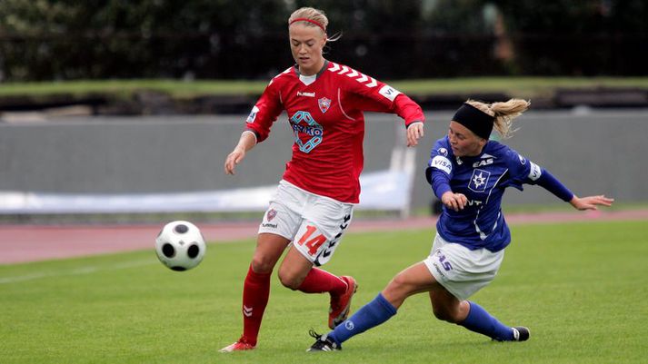 Dagný Brynjarsdóttir í leik með Val.