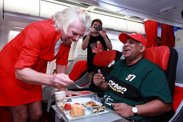 Richard Branson fengi líkast til ekki starf hjá GoAir ef hann myndi sækja um sem flugþjónn.