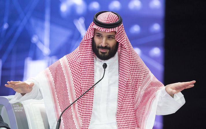 Nokkrir meintra morðingja Khashoggi eru sagðir tengjast Mohammed bin Salman krónprins. Sádar hafa reynt að fjarlægja prinsinn morðinu af fremsta megni.