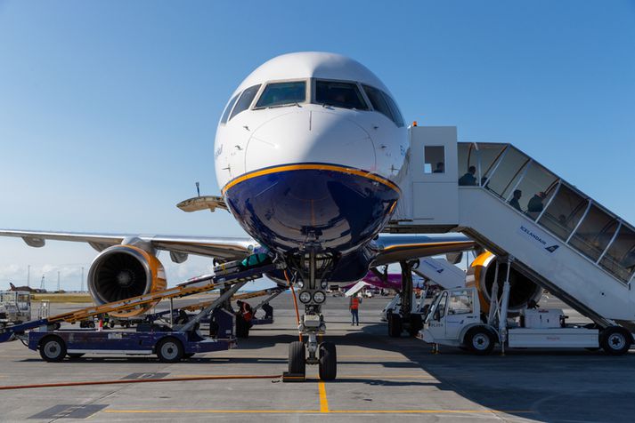 Bréf í Icelandair hækkuðu þegar opnað var fyrir viðskipti.